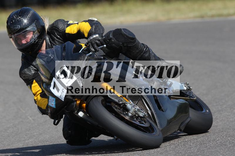 Archiv-2022/27 19.06.2022 Dannhoff Racing ADR/Gruppe A/11